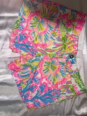 Lilly Pulitzer Multicolor Floral Cotton Shorts - Pink, Blue & Green